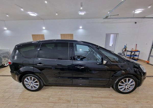 Ford S-Max cena 26700 przebieg: 249636, rok produkcji 2010 z Tarnów małe 781